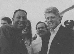 President Clinton with MTA employee
